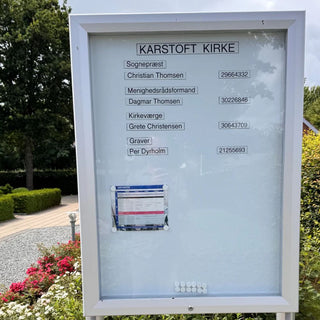 Magnetskilte med valgfri tekst til udendørs kirketavle